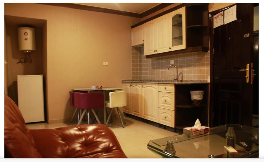 Sedrh Hotel 5/30
