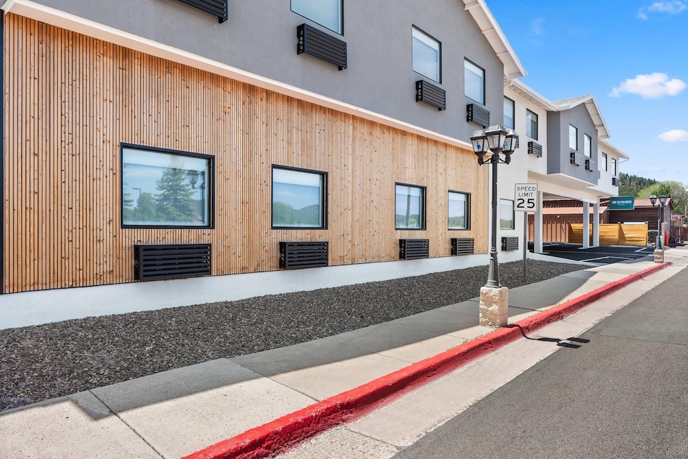 The Ellsworth Hotel, an Ascend Collection Hotel 3/59