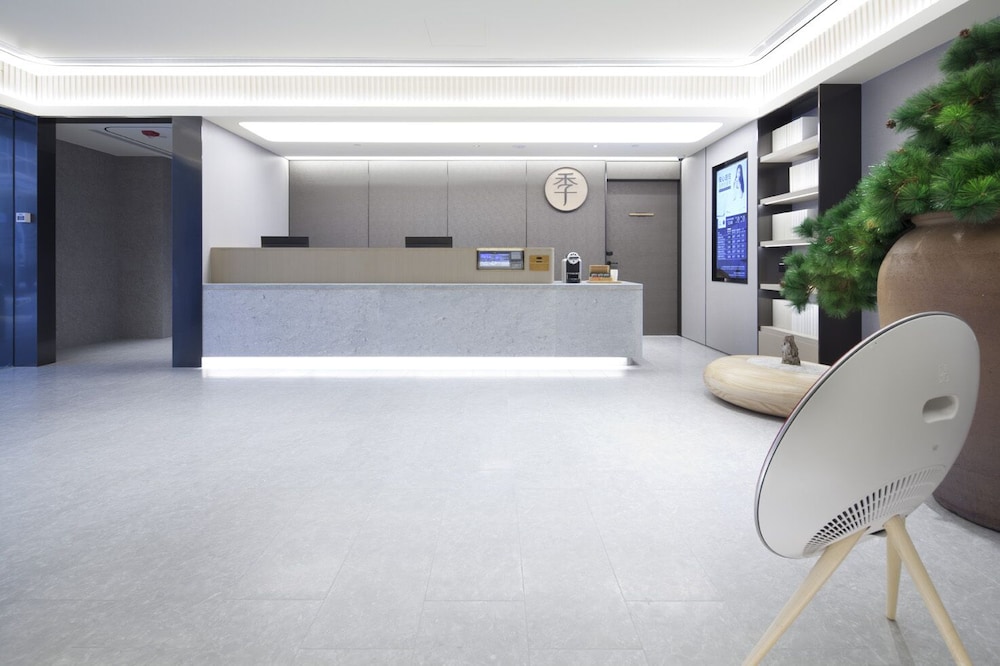 Ji Hotel Orchard (ex Innotel Hotel) 7/46