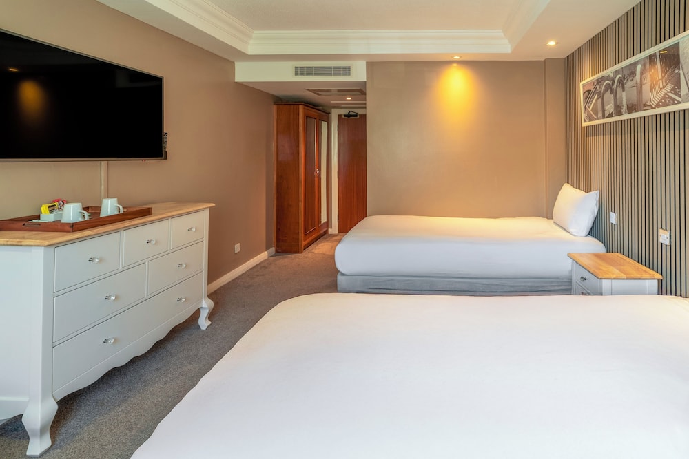Airport Inn Manchester Hotel and Spa 28/71