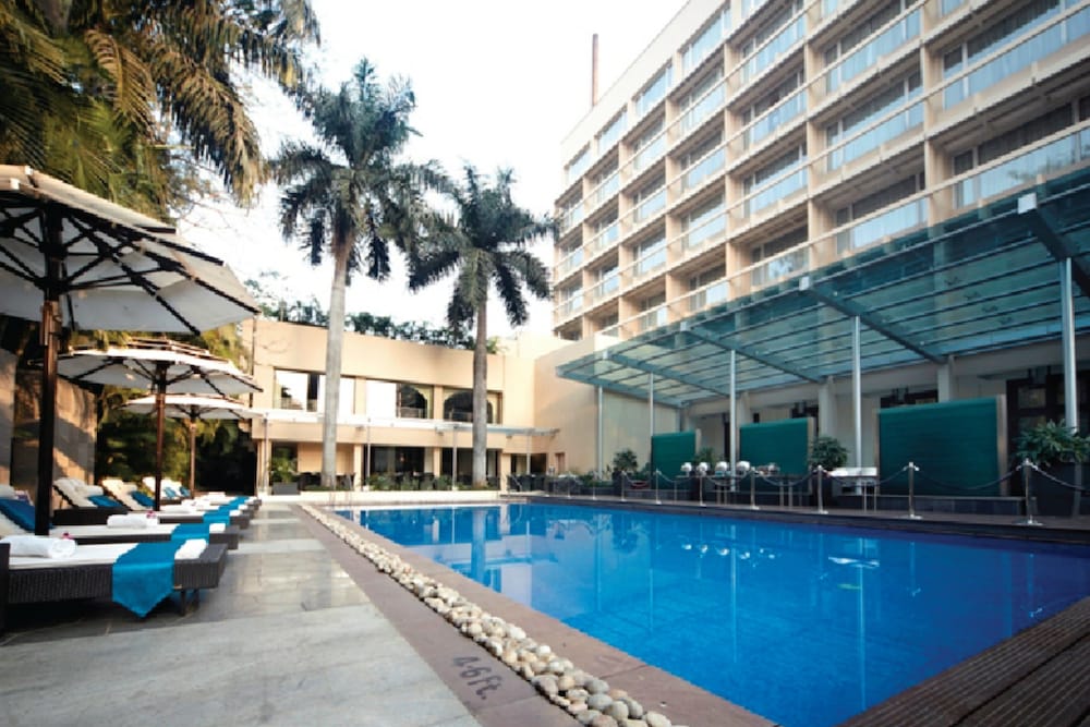 Blue Diamond, Pune - IHCL SeleQtions 1/35