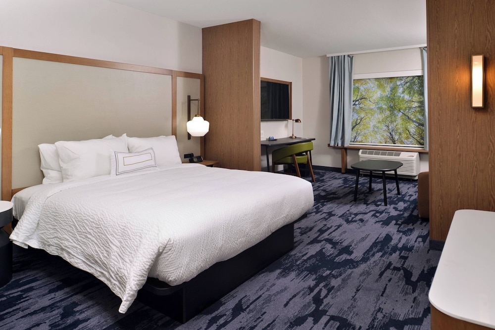 Room at Fairfield Inn And Suites Canton, CANTON - NY