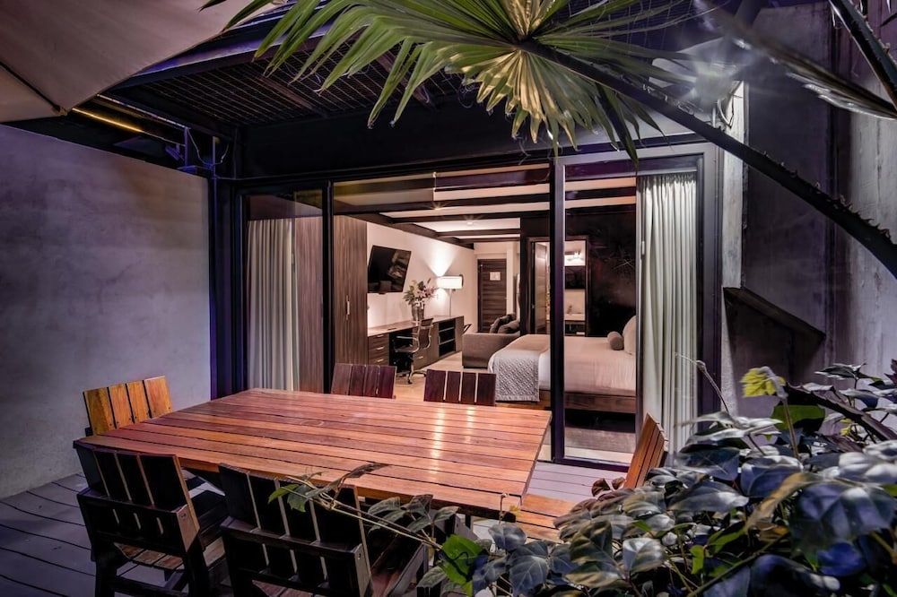 MX Grand Suites 40/50