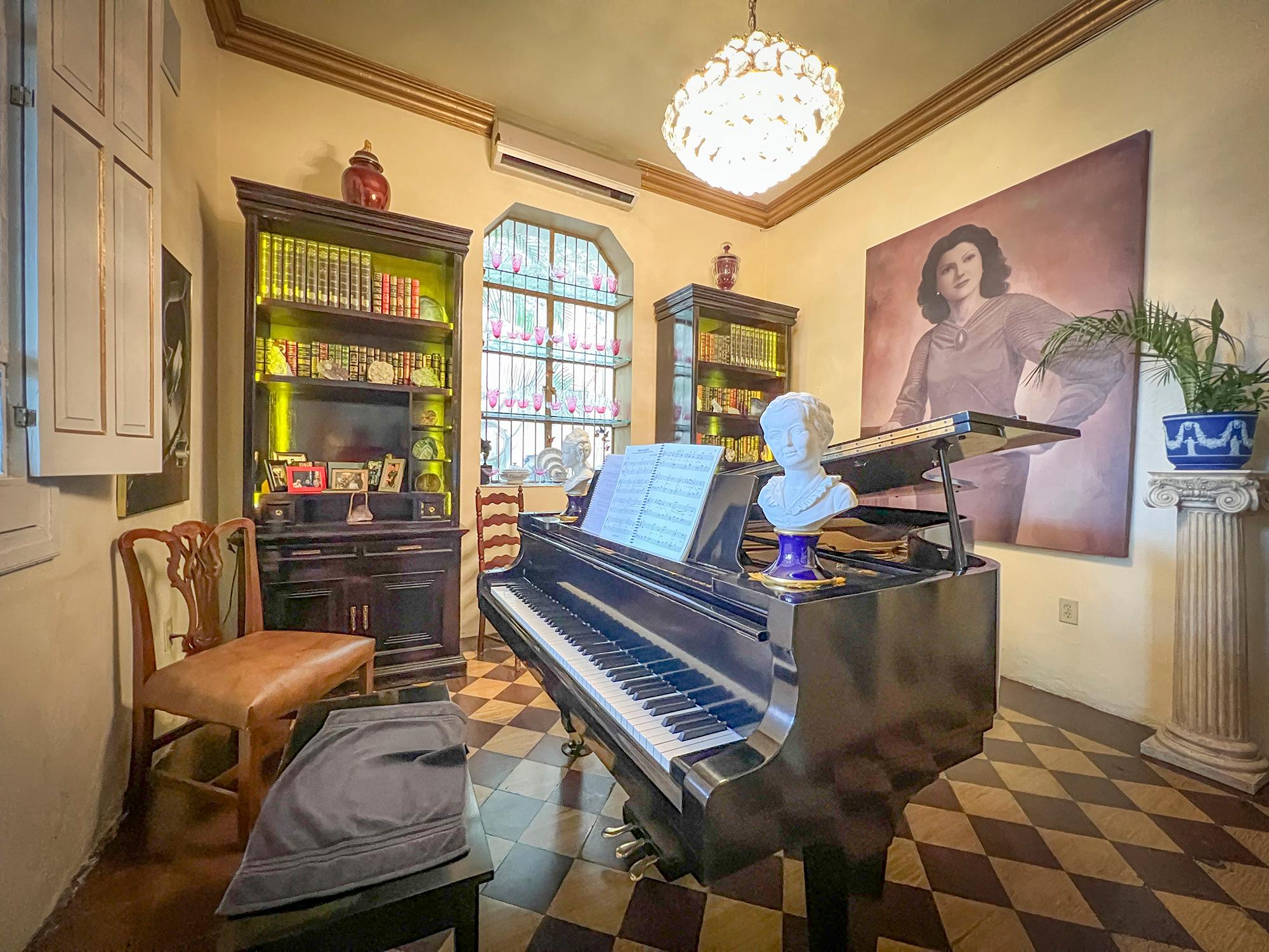 La Perla Hotel Boutique B & B 18/27