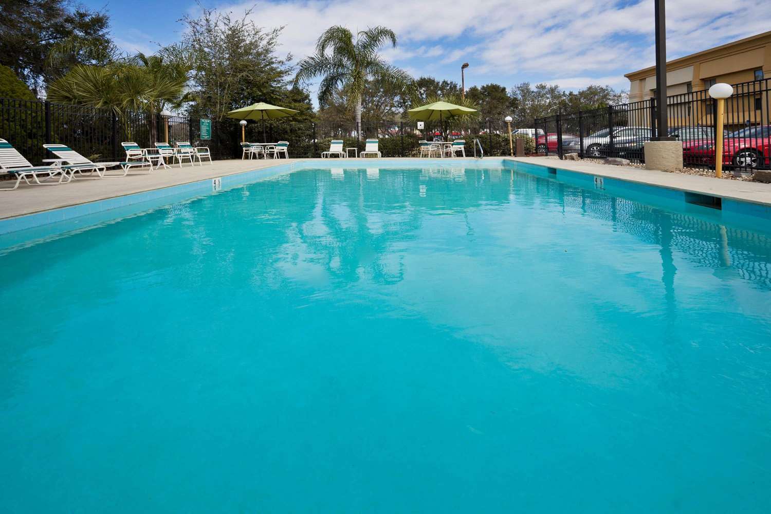 La Quinta Inn & Suites by Wyndham Tampa Fairgrounds - Casino 32/43