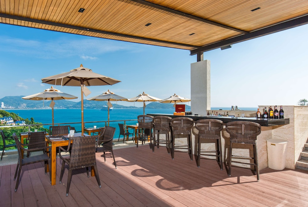 Wyndham Grand Phuket Kalim Bay 64/74