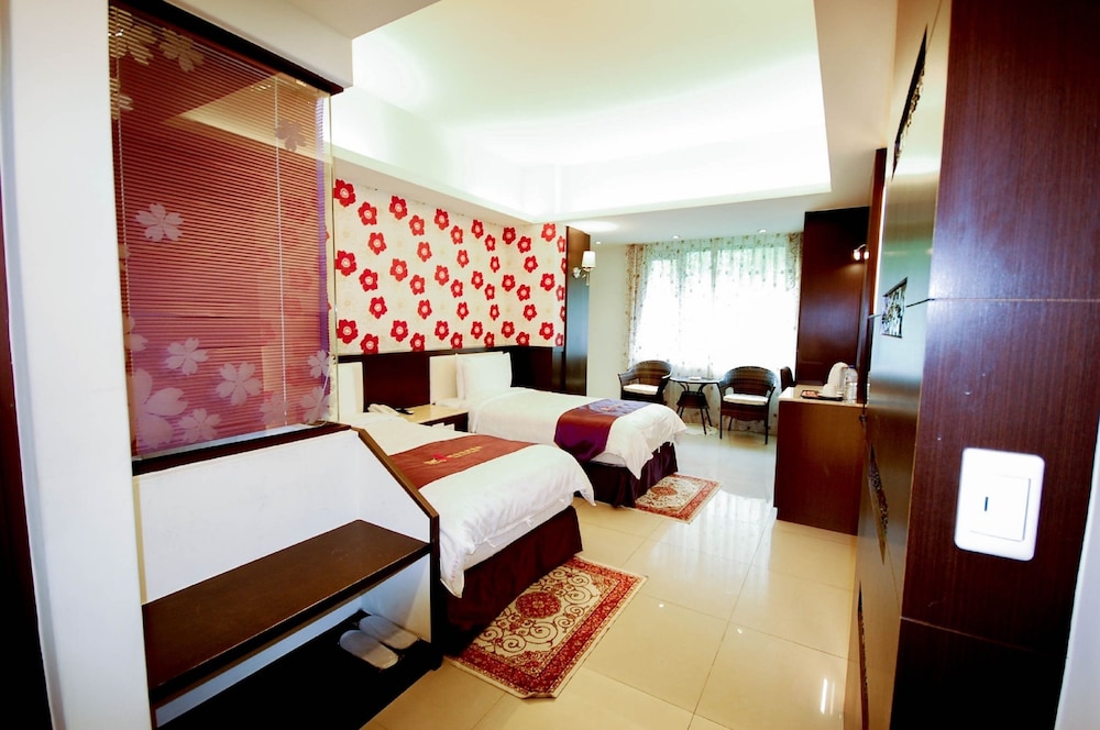 Cherry Feast Resort 11/50