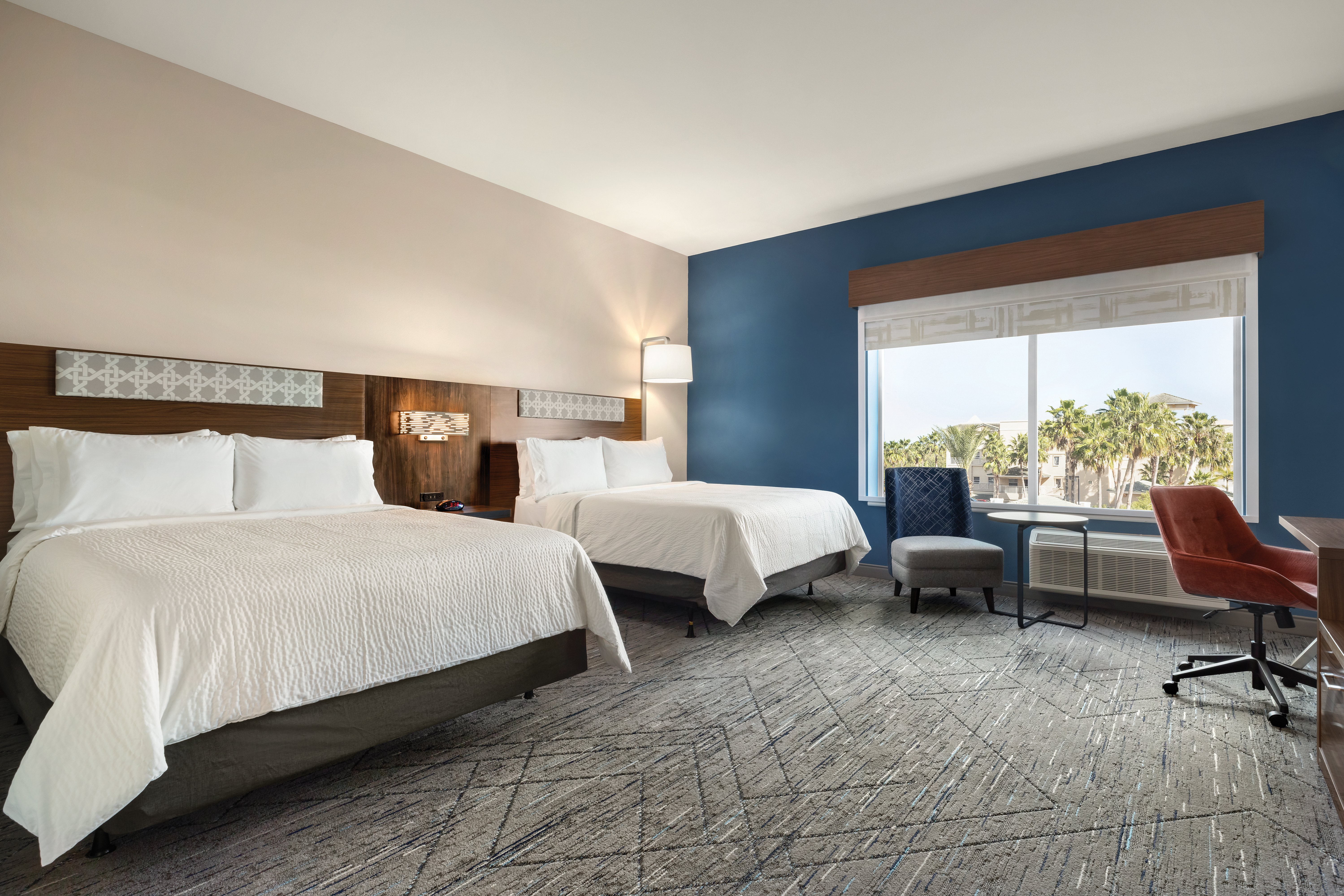 Holiday Inn Express Cape Canaveral 20/60