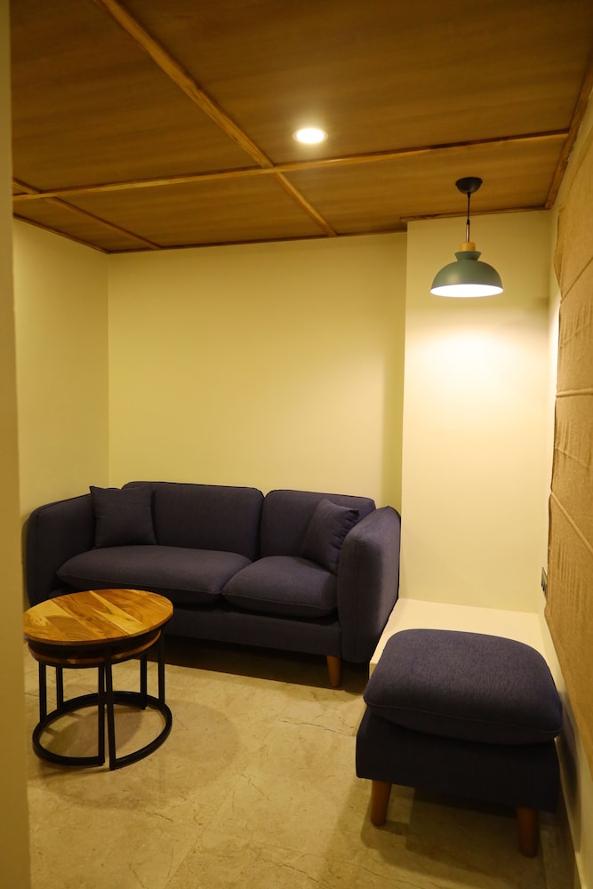 Hotel Surguru 44/60