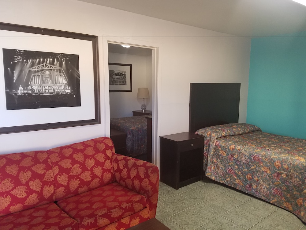 Monte Carlo Motel 17/39
