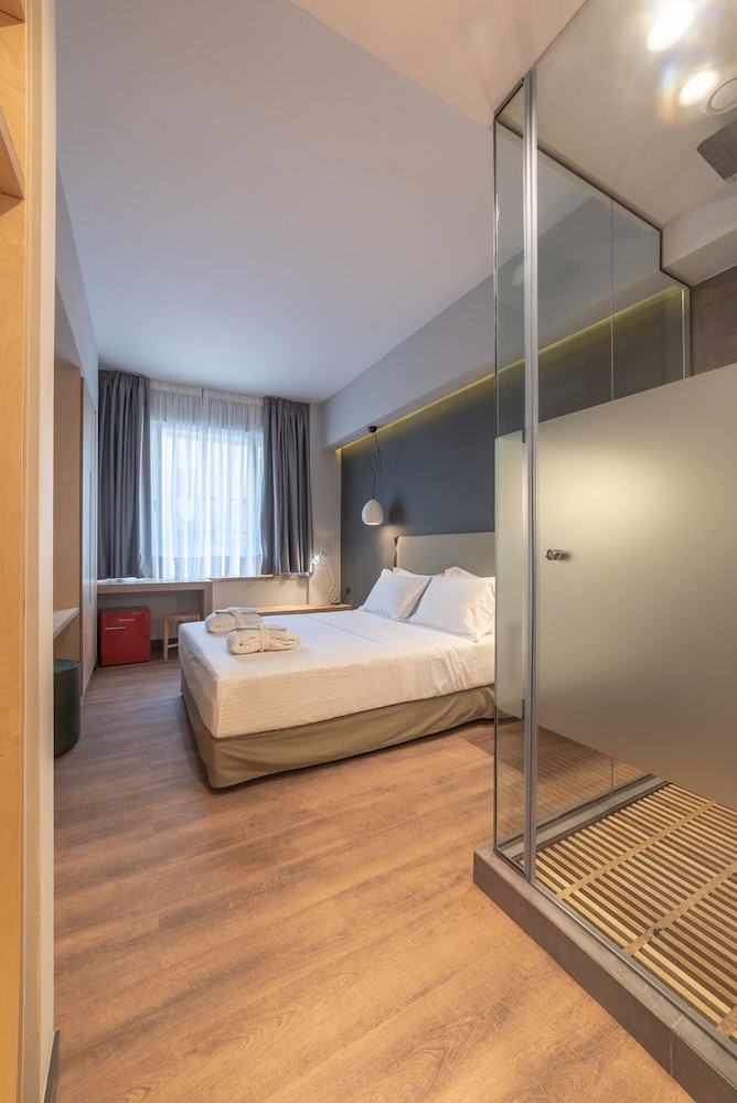St Bjur Suites 14/50