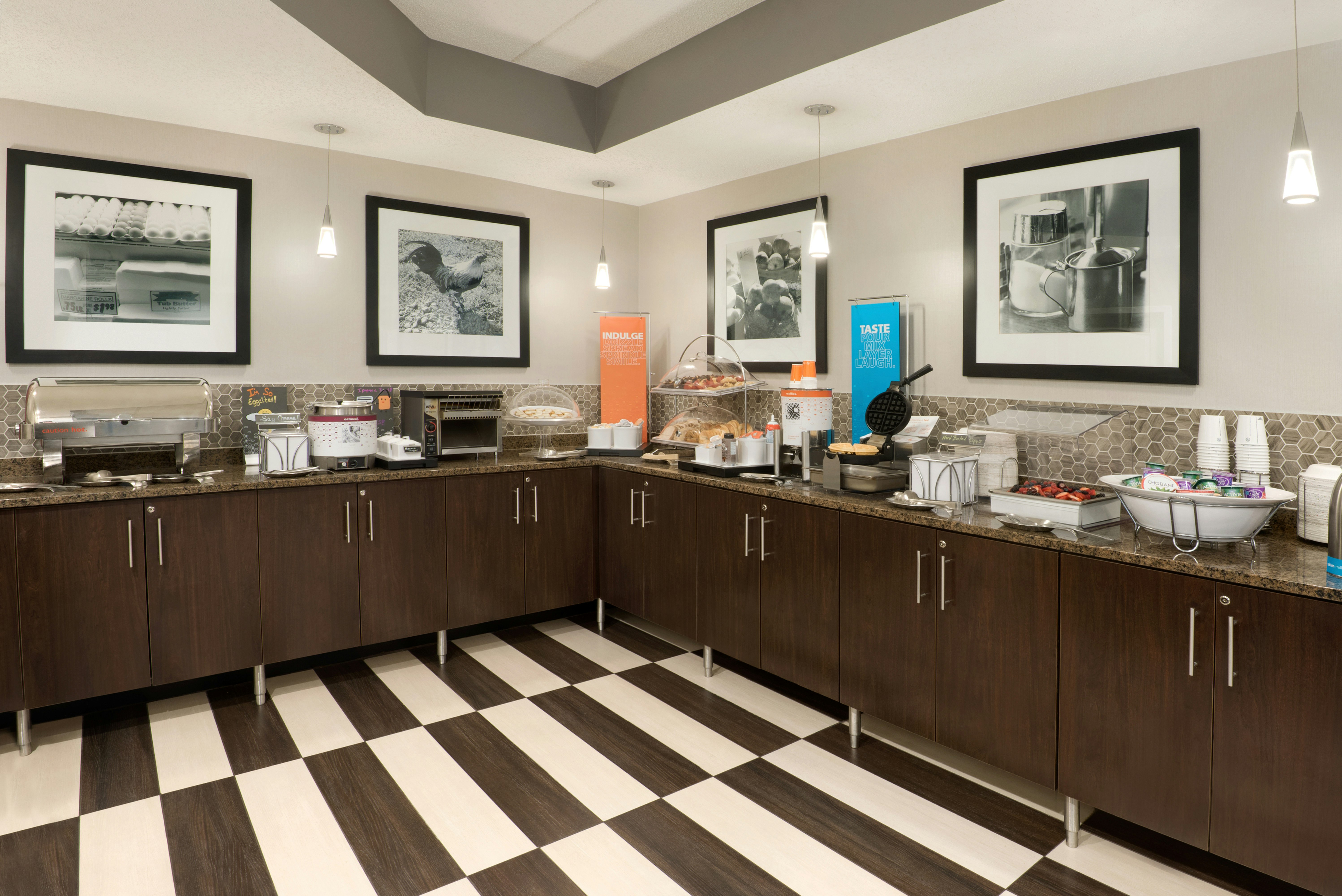 Hampton Inn Appleton-Fox River Mall Area 3/13