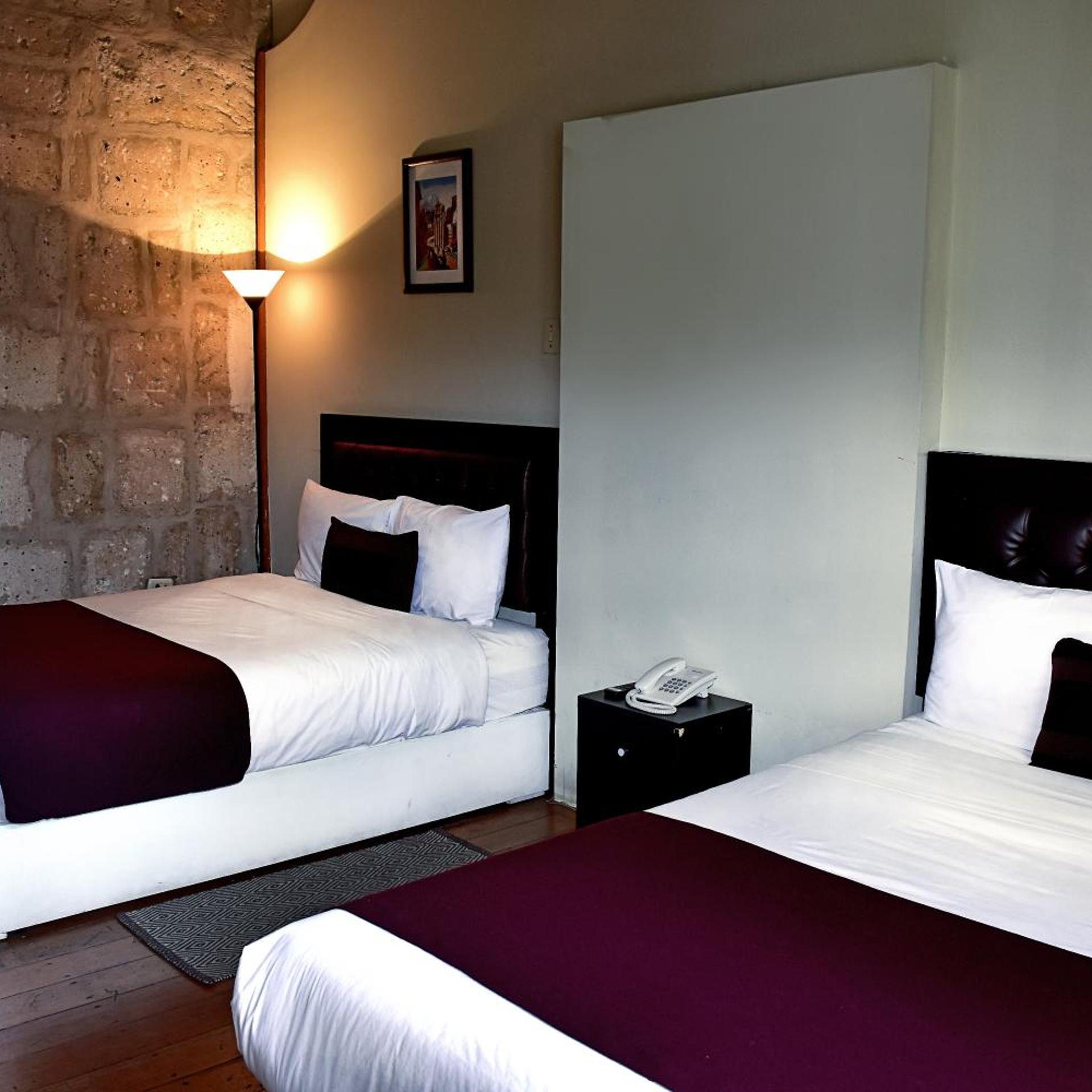 Hoteles Riviera Colonial 9/33