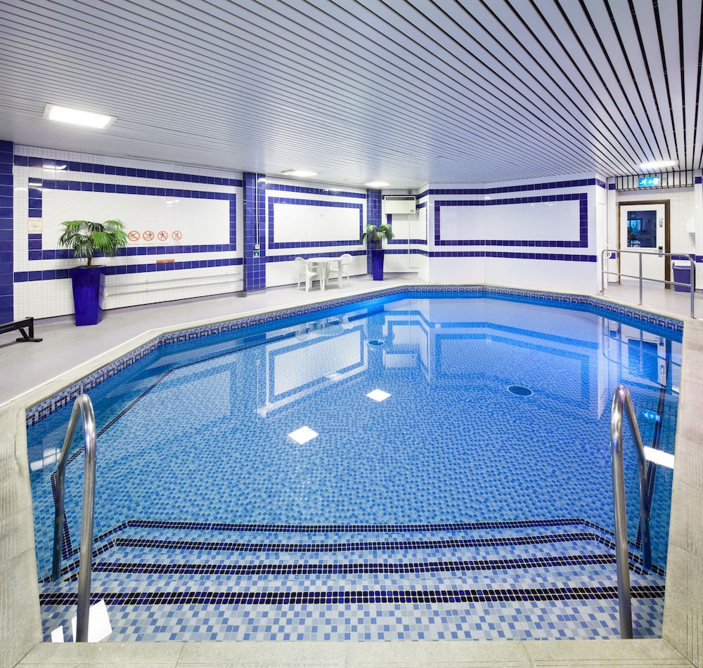 Mercure Swansea Hotel 37/61