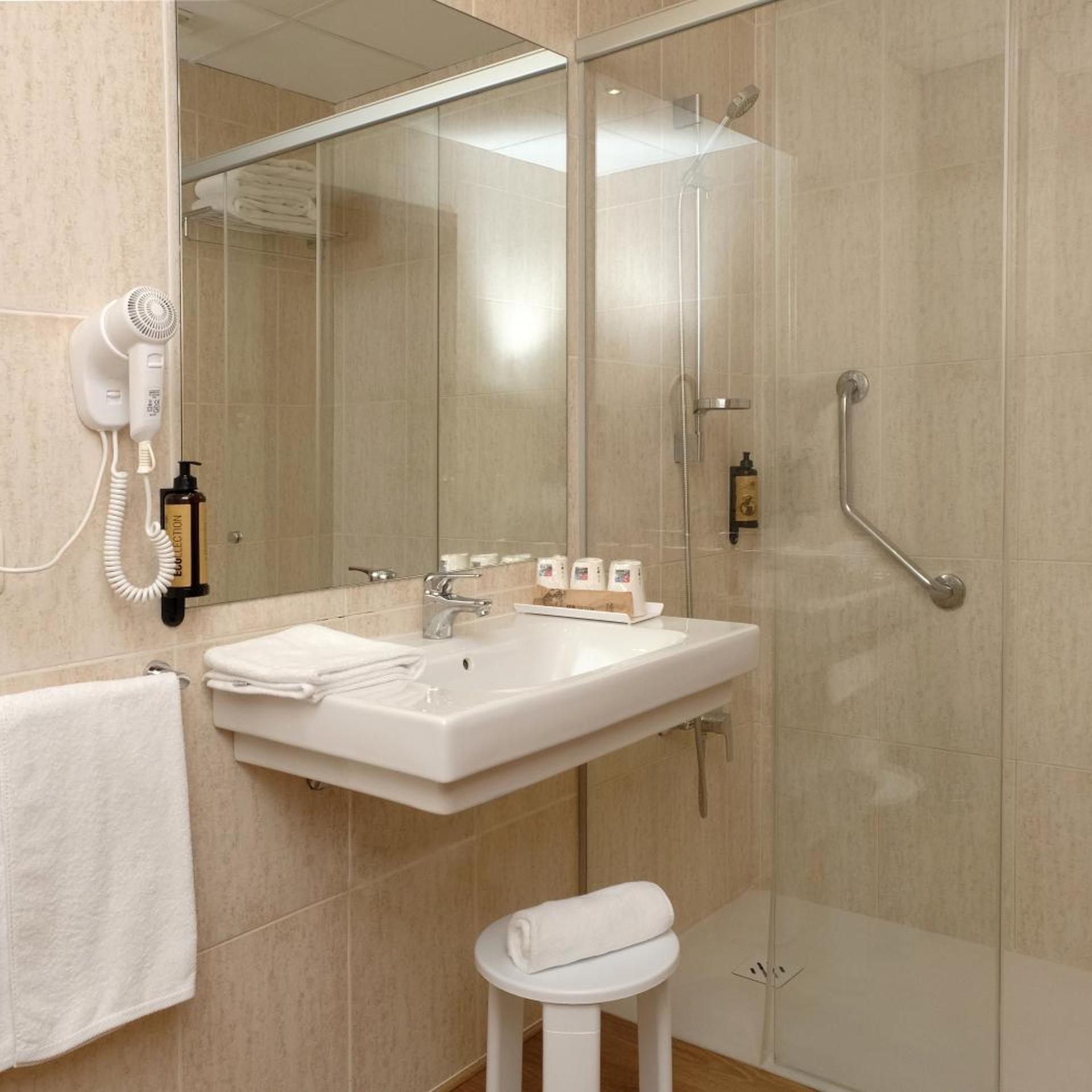 Hotel Belcaire 49/49