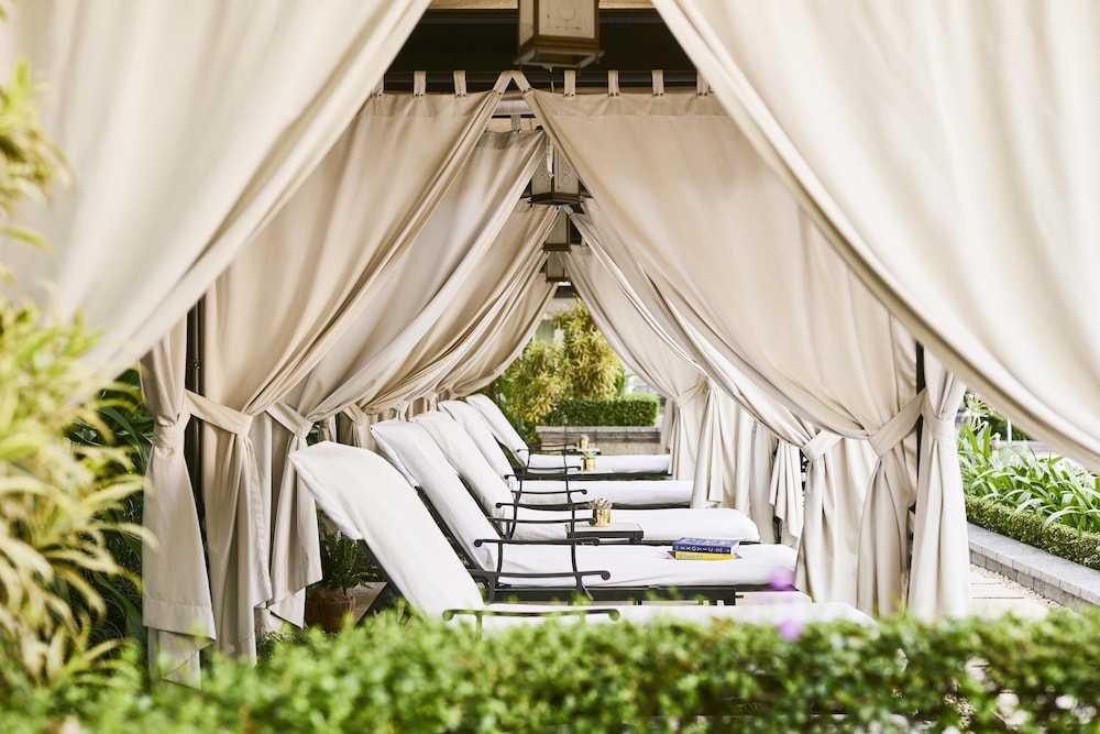 Park Hyatt Saigon 6/79