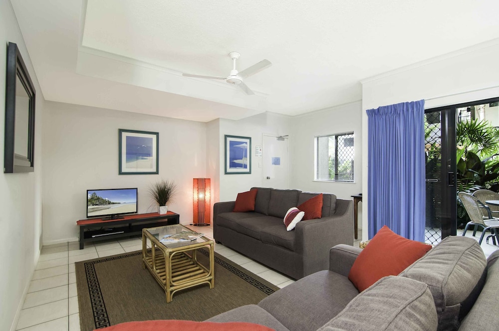 Bay Villas Resort 28/52