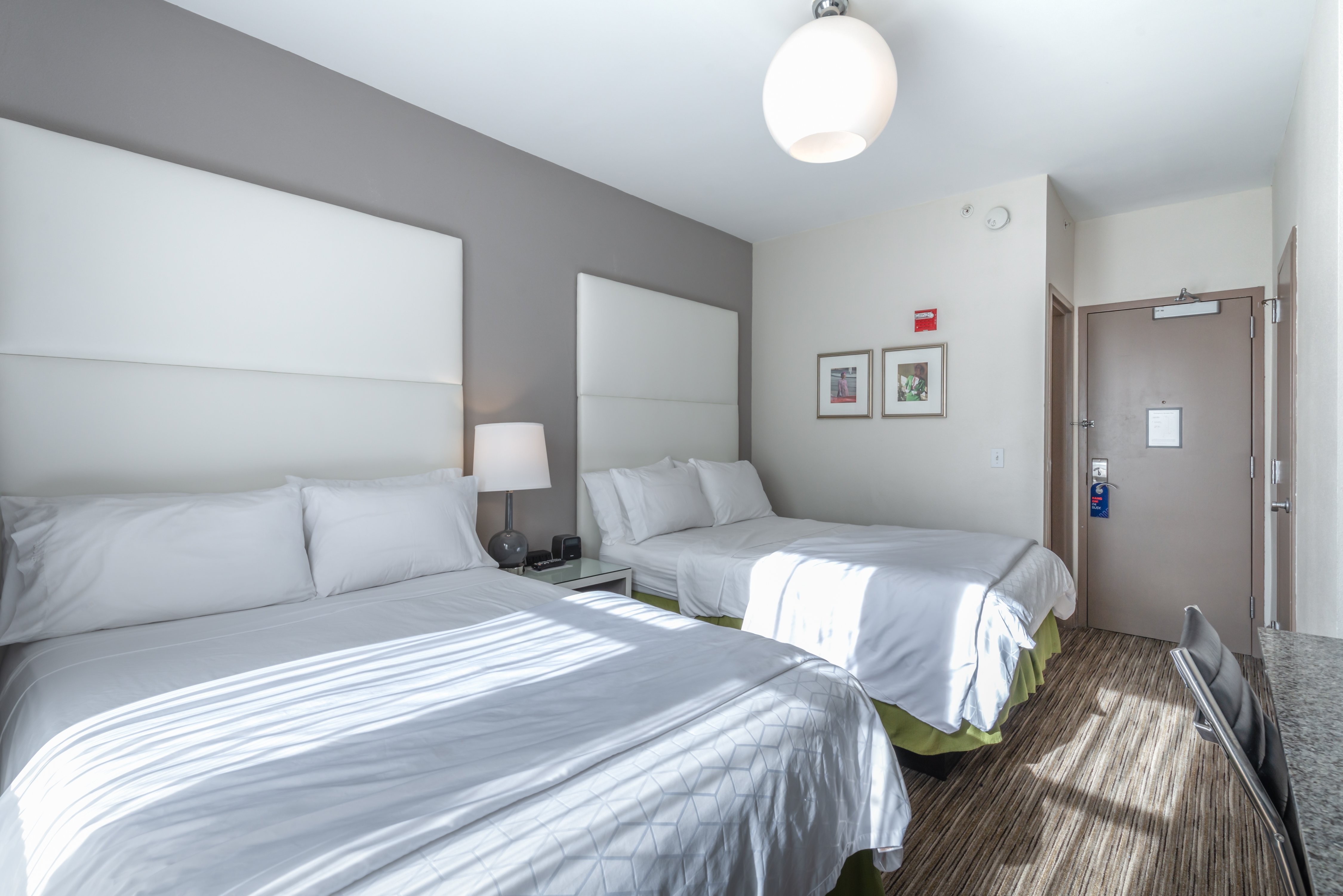 Holiday Inn Express Chicago - Magnificent Mile 17/37
