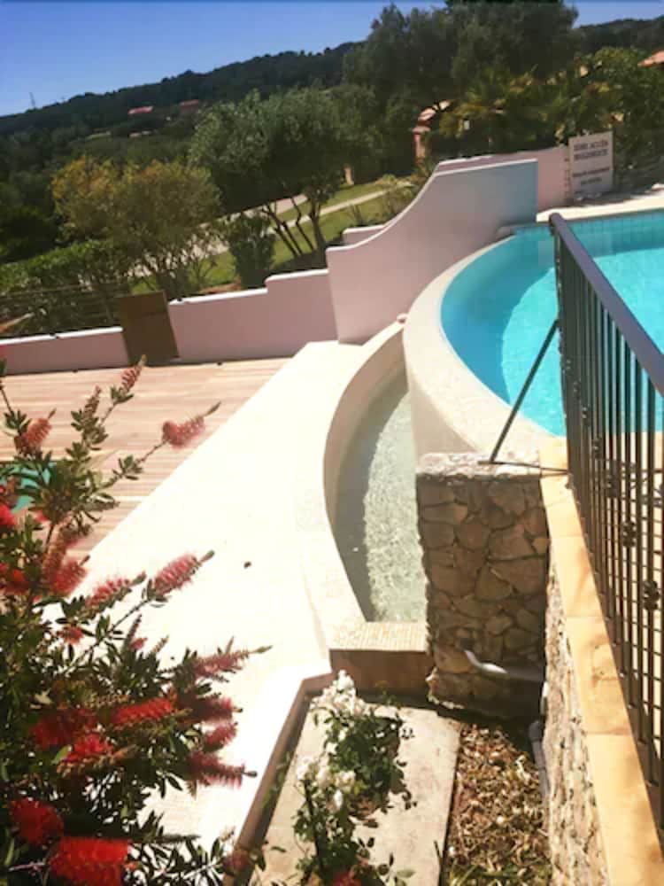 Hotel Maora Village 45/48
