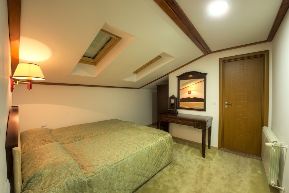 Vip, Suite, 2 Queen Beds, Sofa