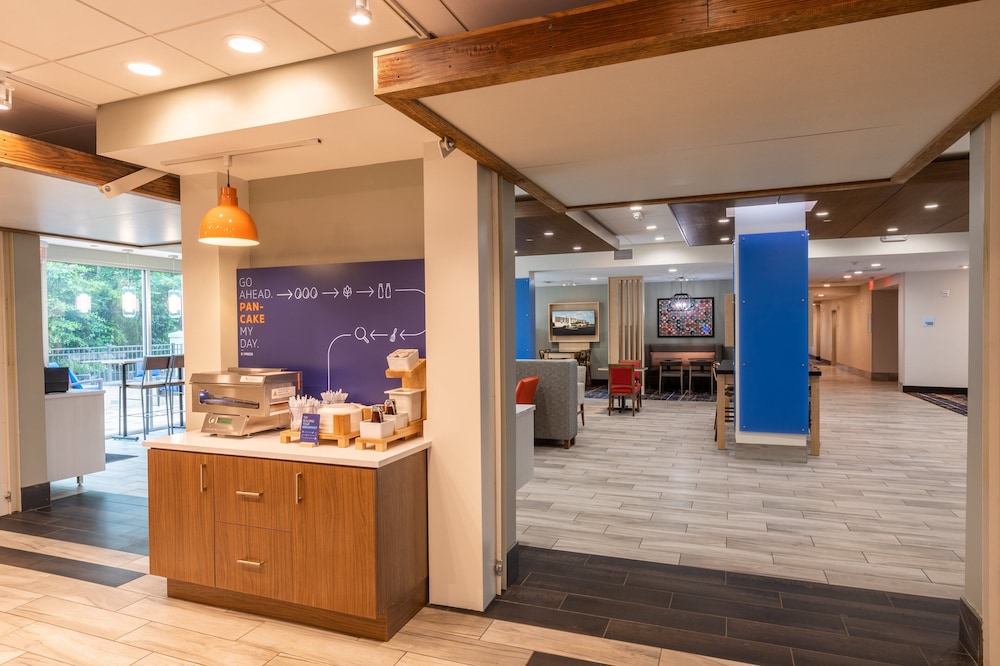 Holiday Inn Express Suites Rock Hill An Ihg Hotel 7/49