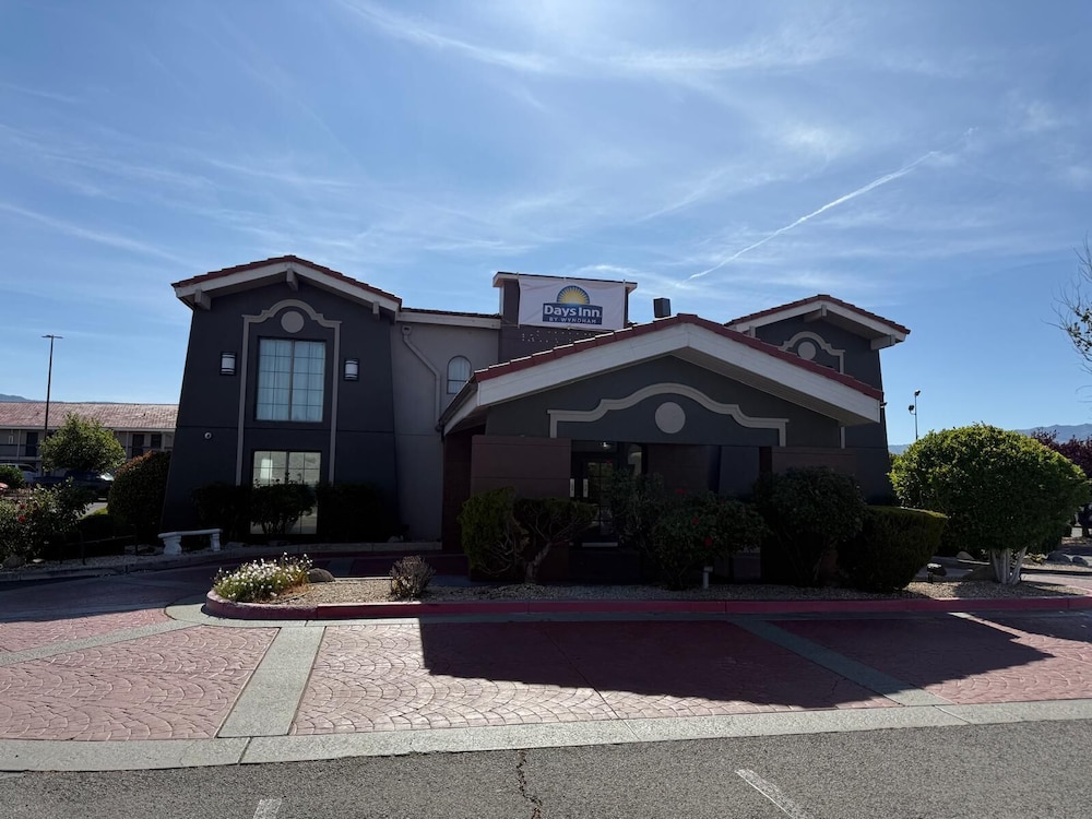 Days Inn by Wyndham Reno 5/47