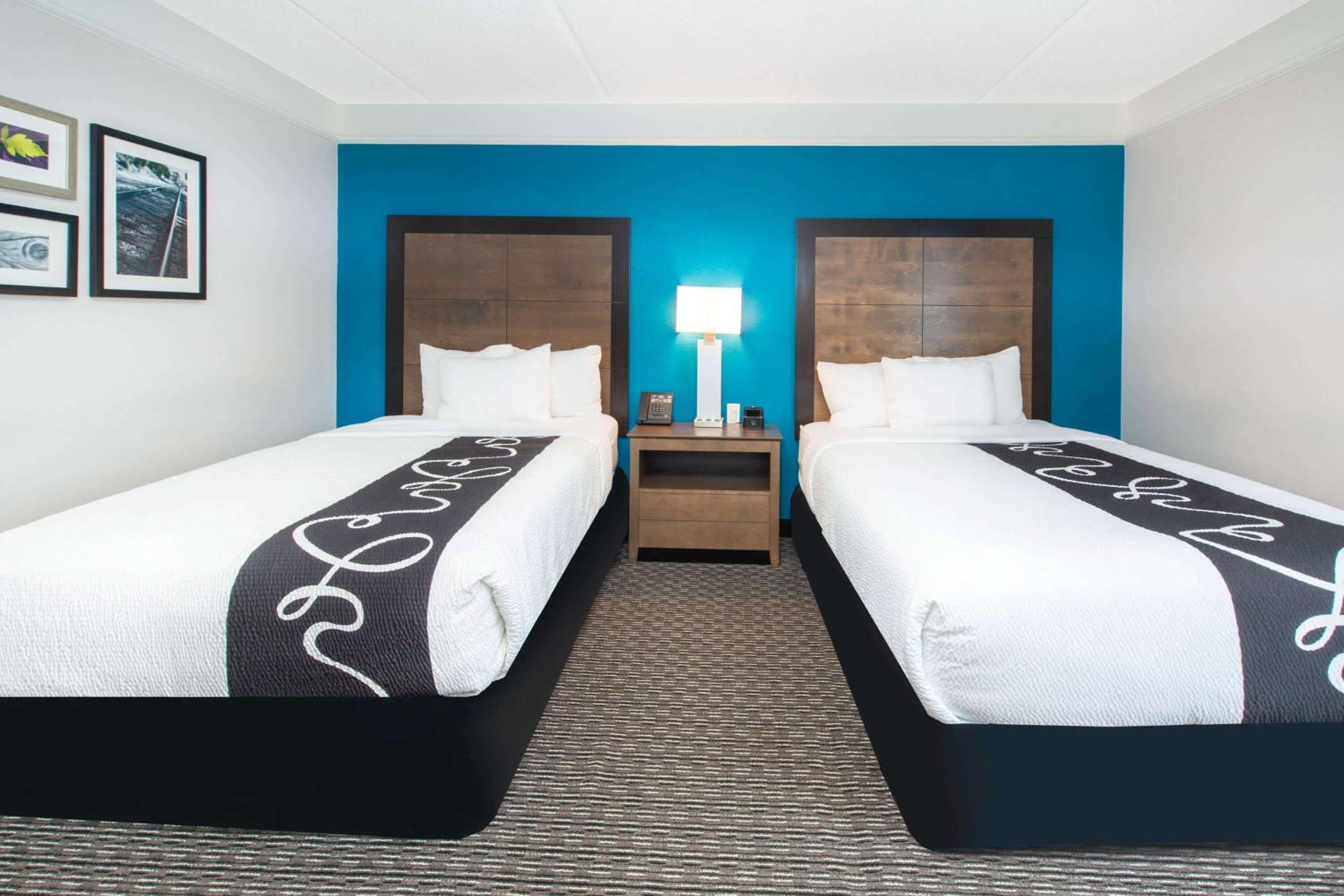 غرفة ديلوكس بسريرين مزدوجين، La Quinta Inn & Suites by Wyndham Tampa Brandon Regency Park 3/6