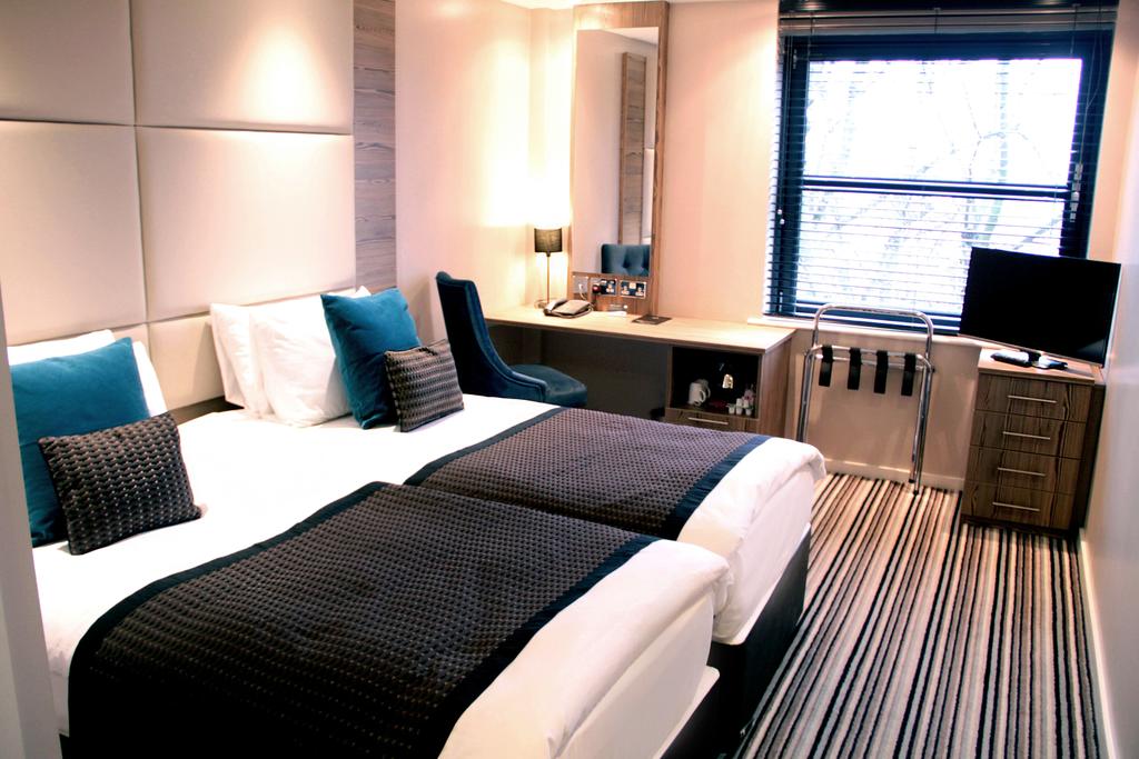 غرفة قياسية بسريرين منفصلين، Holiday Inn York City Centre by IHG 5/10