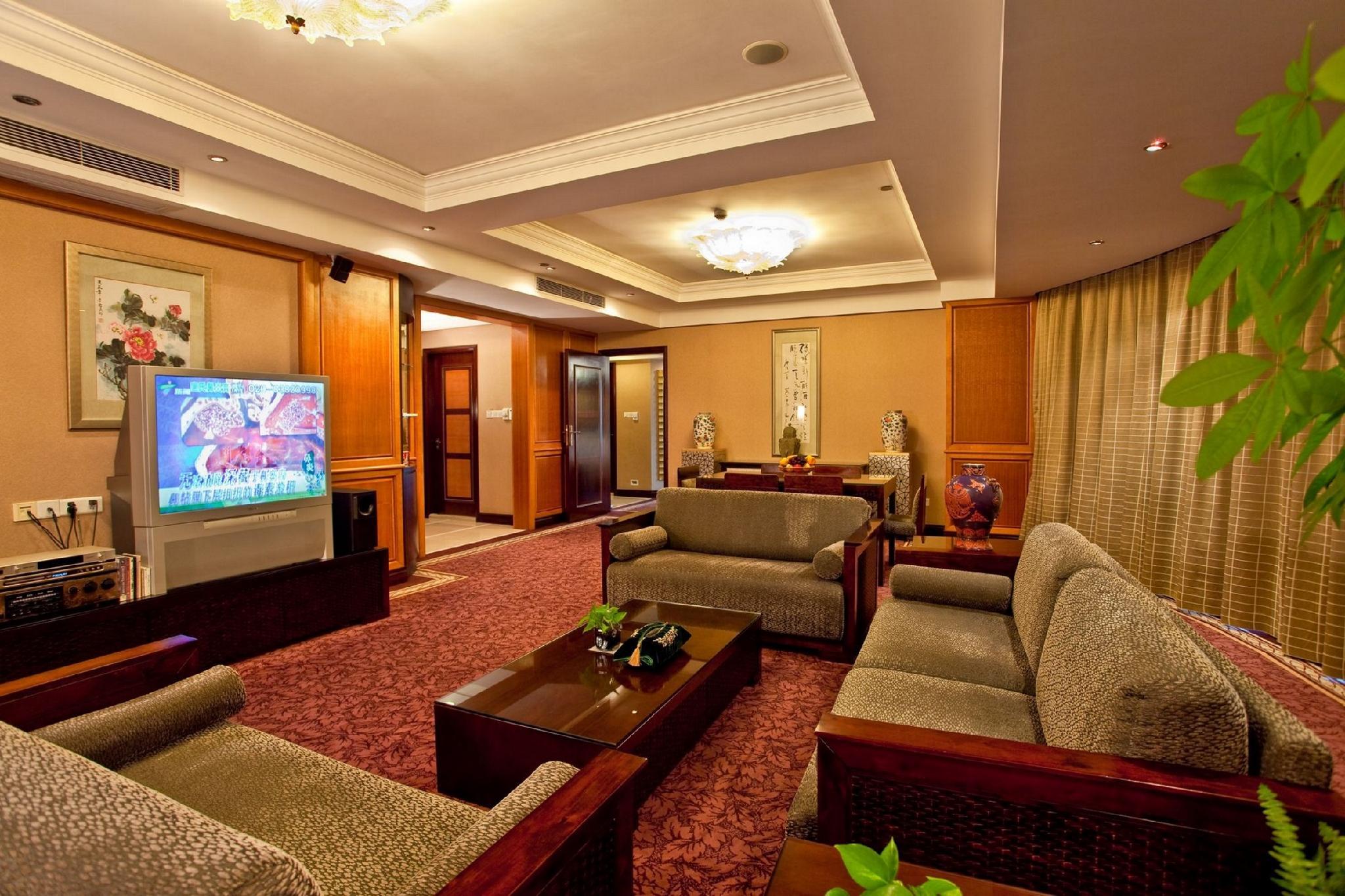 Chinflux Mandarin Hotel 39/44