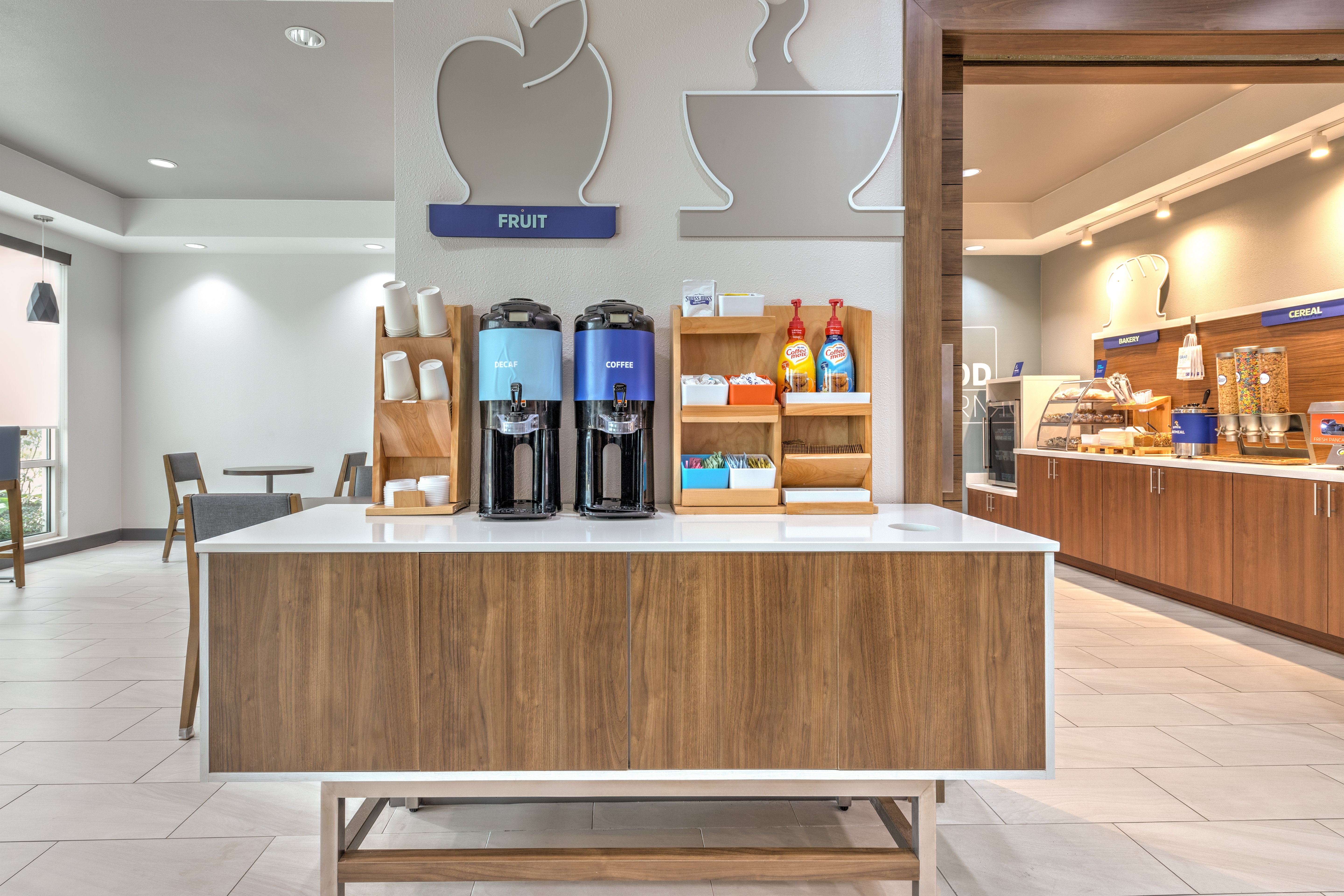 Holiday Inn Express Hotel Suites Athens 6/47