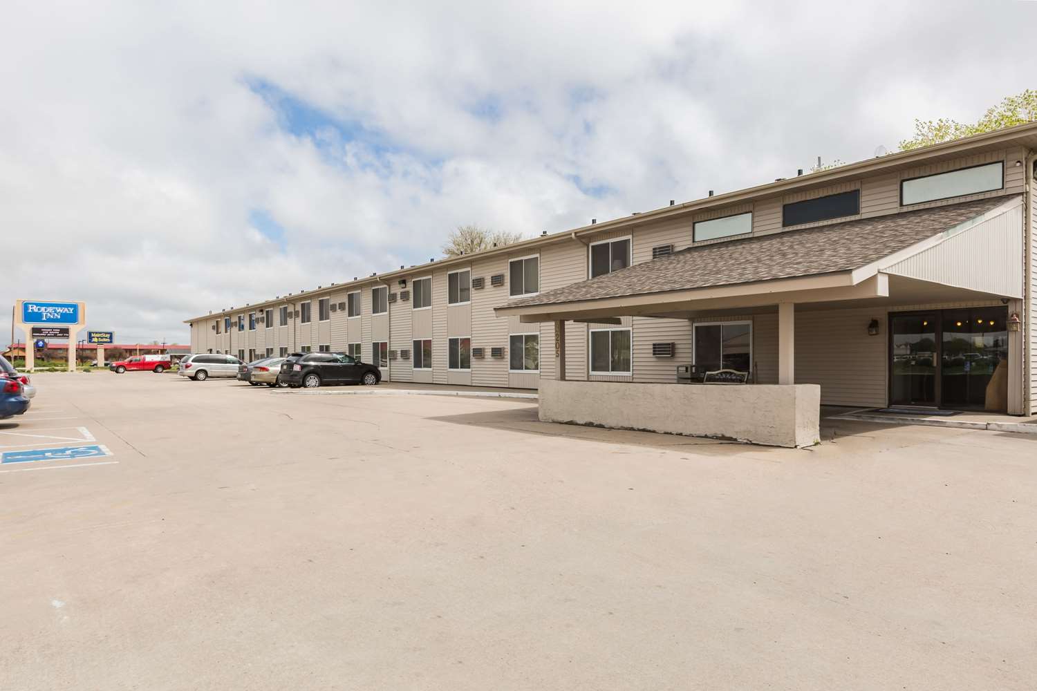 Super 8 by Wyndham Grand Island South 34/37