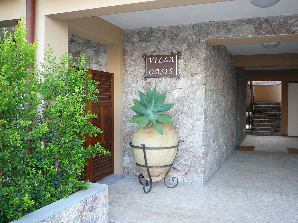 Villa Oasis Residence 8/70