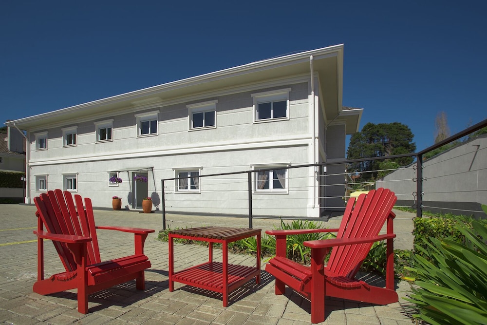 Altitude Lodge 3/33