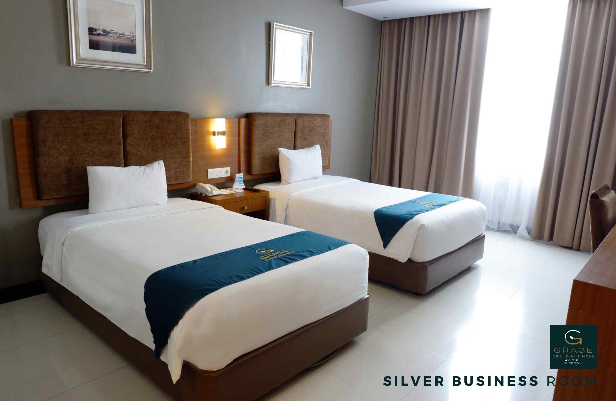 Business, Silver, 2 Double Beds
