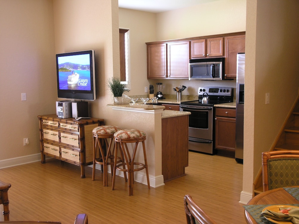 Villas At Regal Palms 37/51