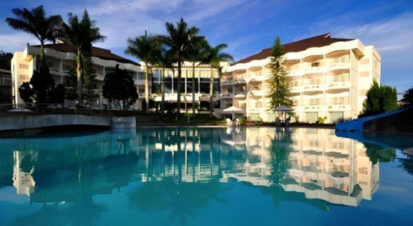 Grand Mutiara Hotel 45/48