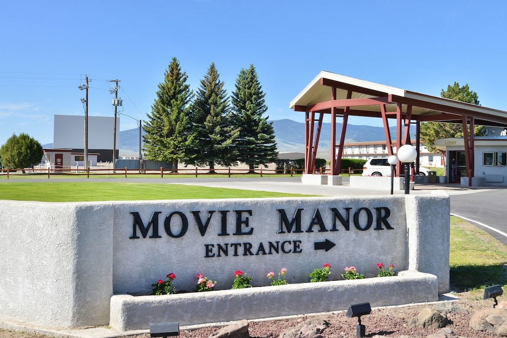 Best Western Movie Manor 1/21