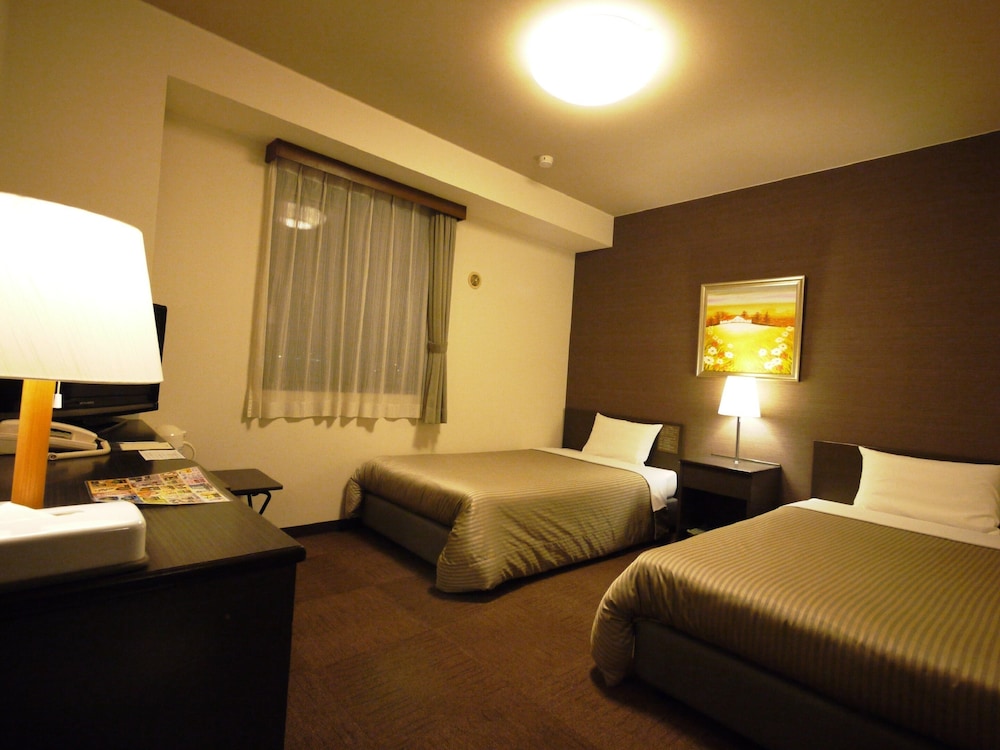 Hotel Route-Inn Court Yamanashi 4/37