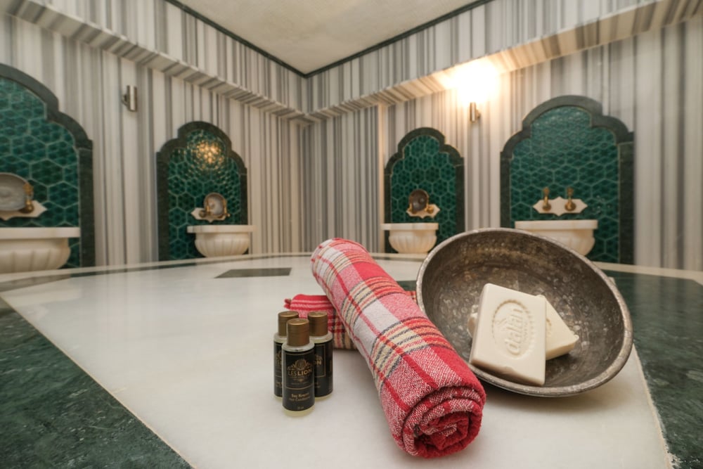 Les Lion Luxury hotel & spa 25/50