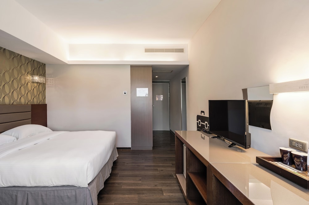 The Riverside Hotel Esthetics 28/60