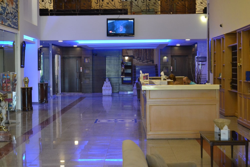 Lobby at PLATINUM HOTEL, TYR