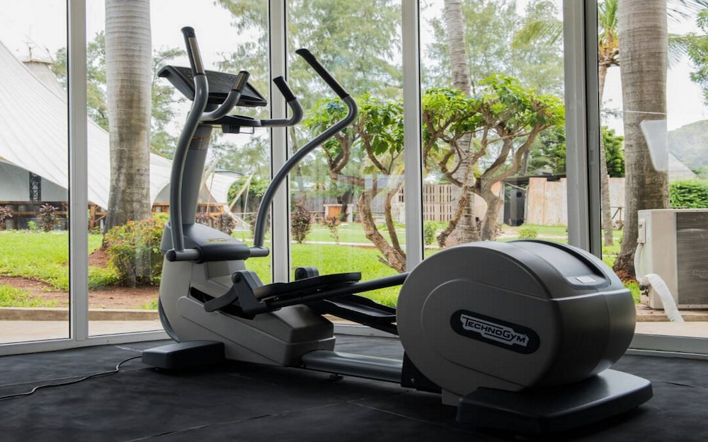 Golden Tulip Dar Es Salaam 37/71