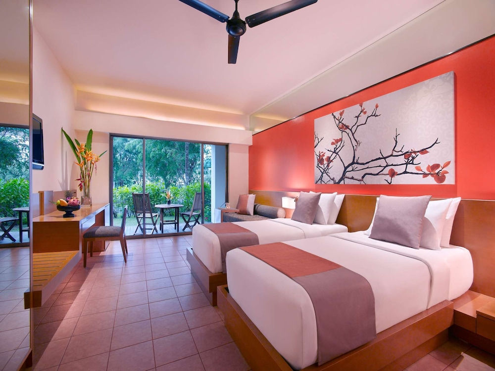 HOMM Laguna Bintan 6/50