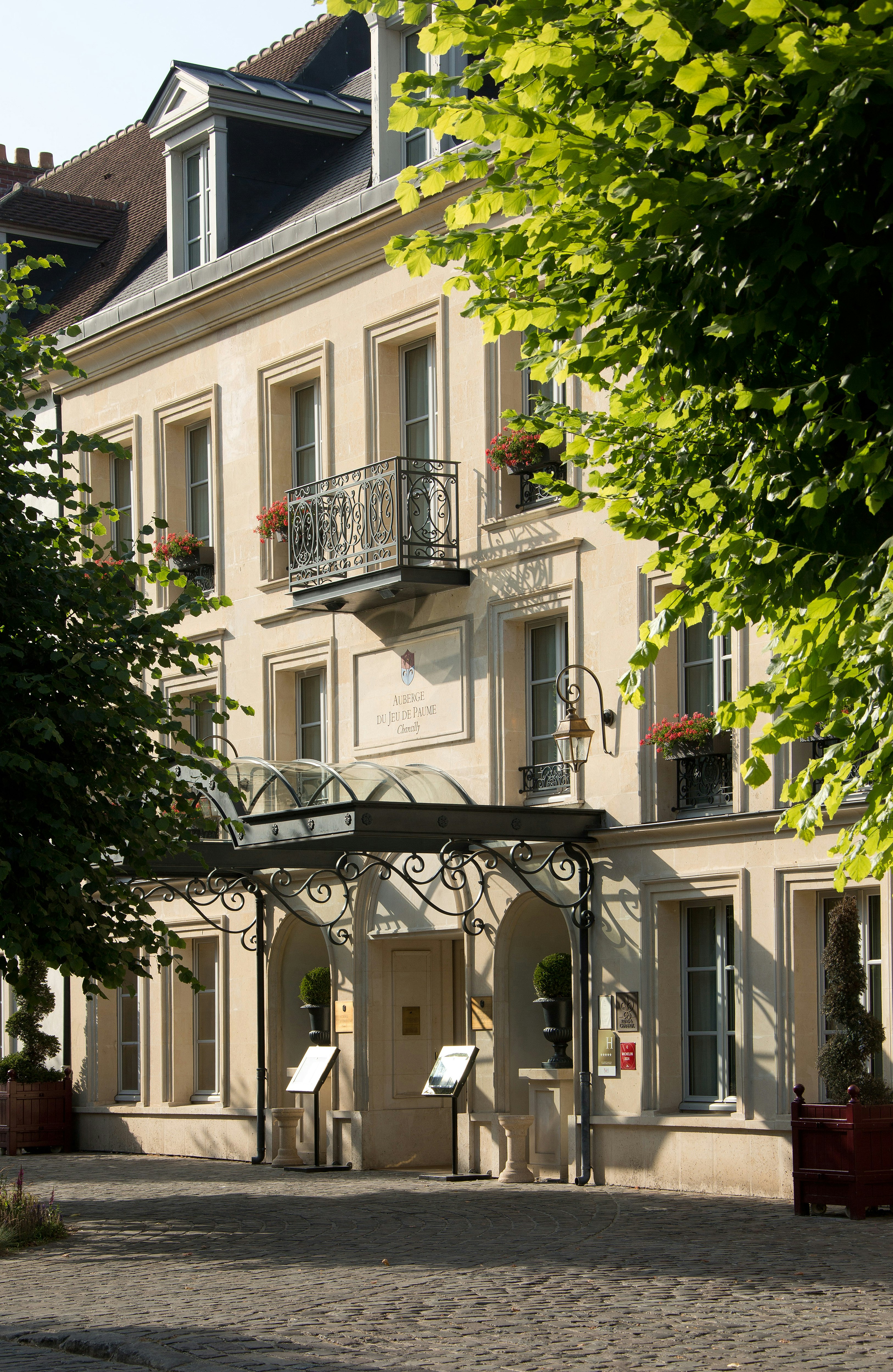 Auberge Du Jeu De Paume 4/58