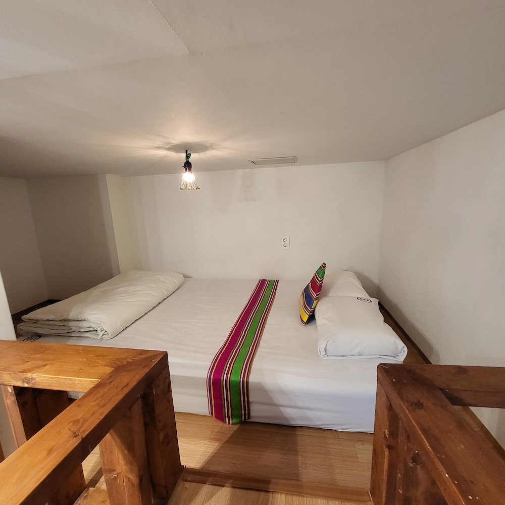 Becky Guesthouse 12/47