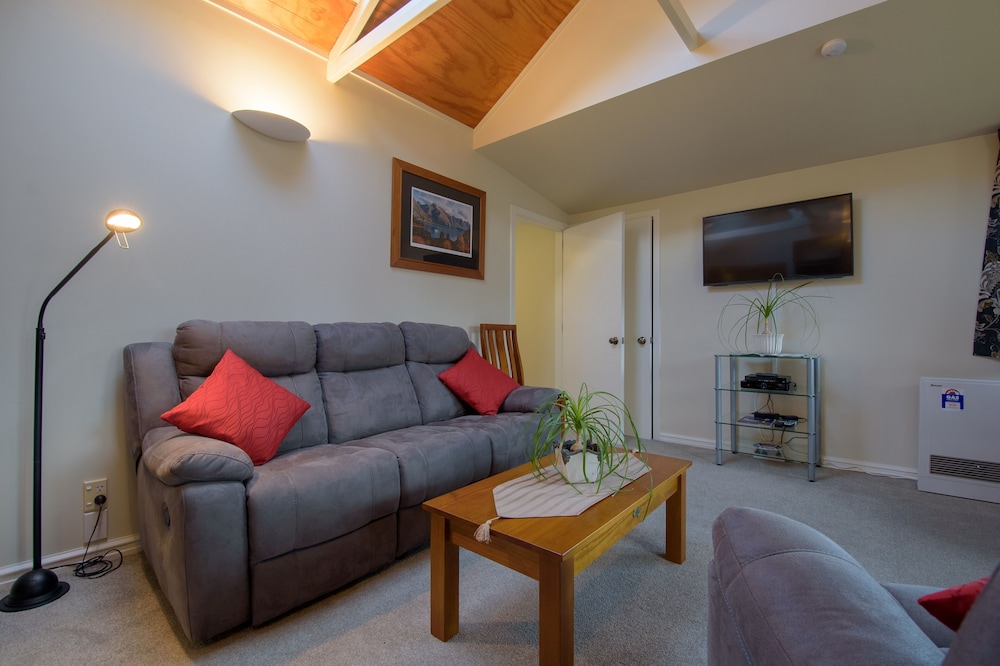 Willowbrook Country Apartments 43/71