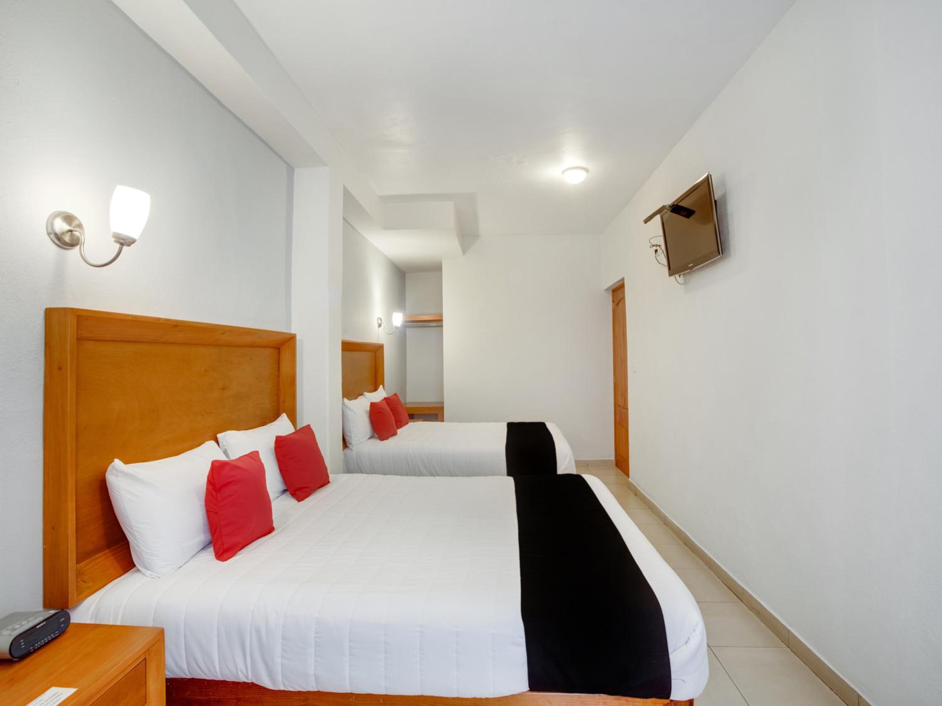 Hotel Patzcuaro 15/56