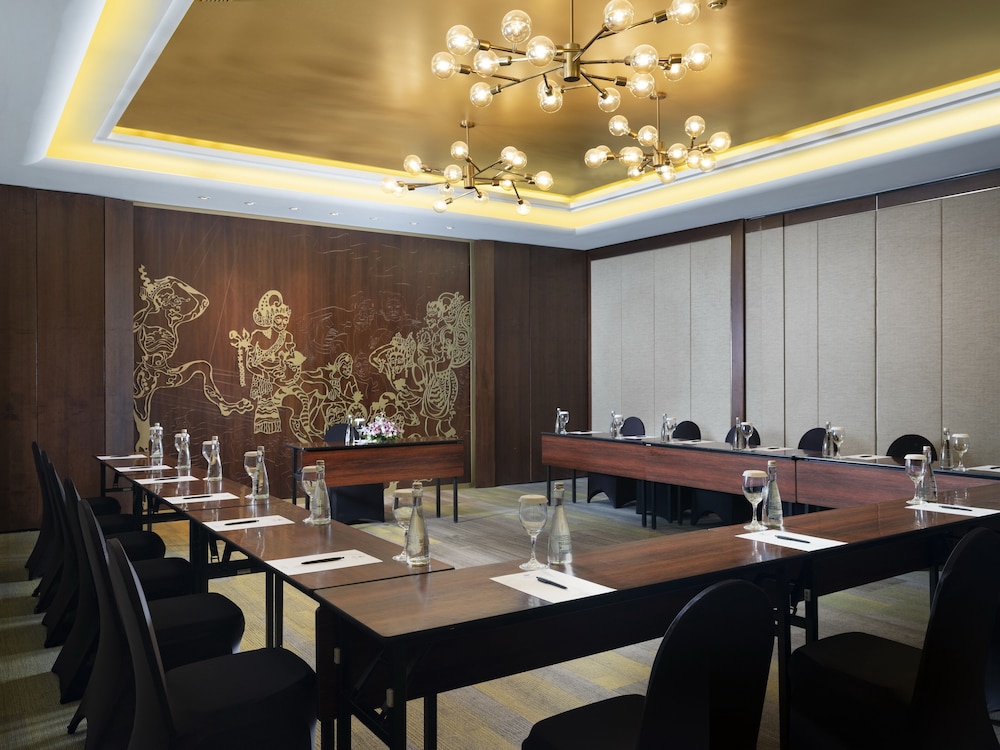 Hotel Ciputra Semarang managed by Swiss-Belhotel International 54/58