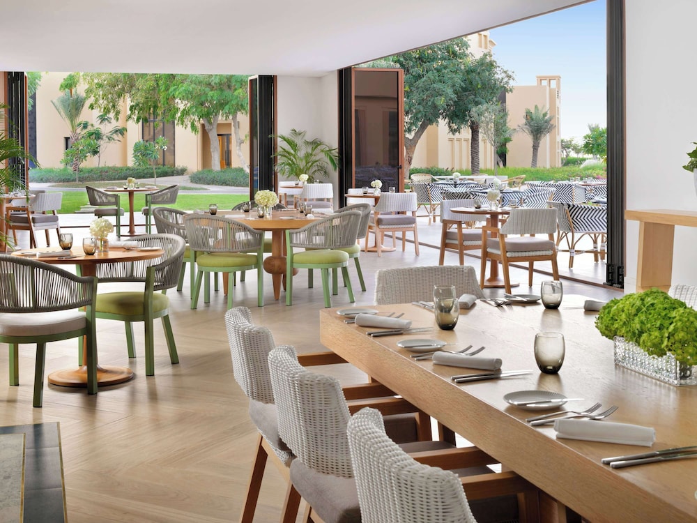 Sofitel Ras Al Khaimah Al Hamra Beach Resort 28/44