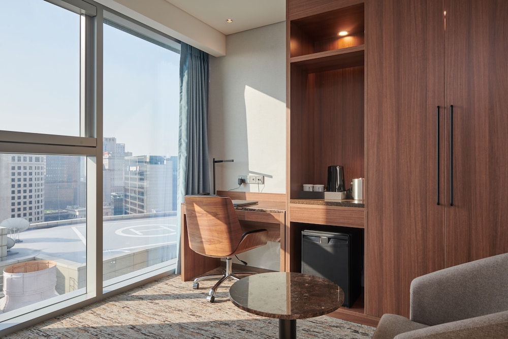 Stanford Hotel Myeongdong 40/50